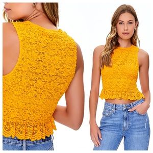 🆕Yellow lace scalloped top